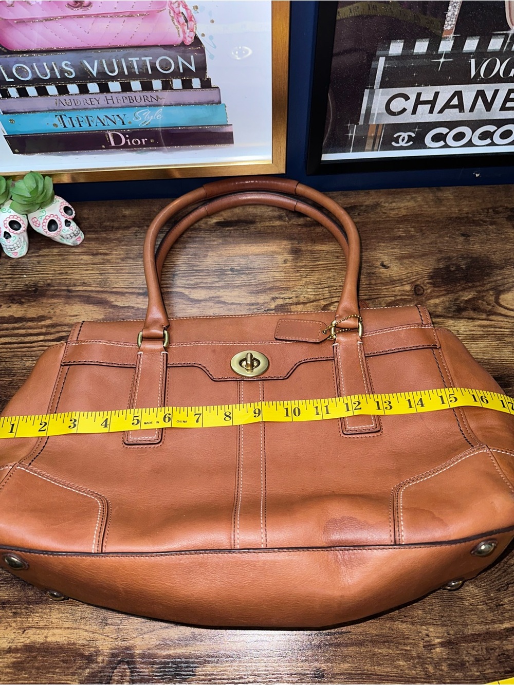 Coach Tiffany Turnlock Carryall 2007 - Picture 16 of 16